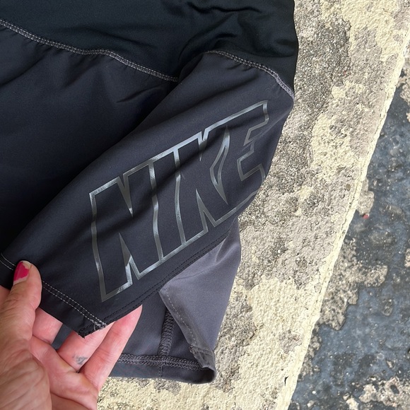 BNWOT Nike shorts - Picture 3 of 14